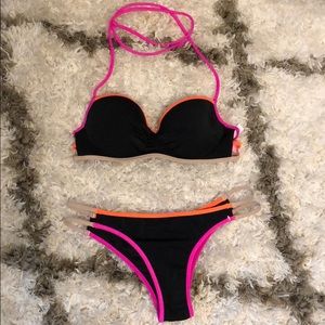 NWOT Victoria secret swimsuit set!